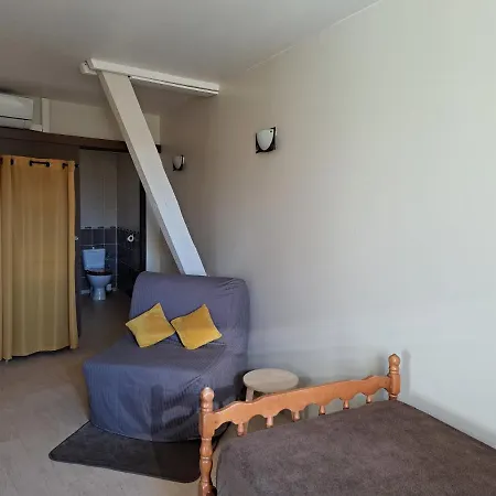 Les Sables - Etape Sur La Viarhona Ferienhaus